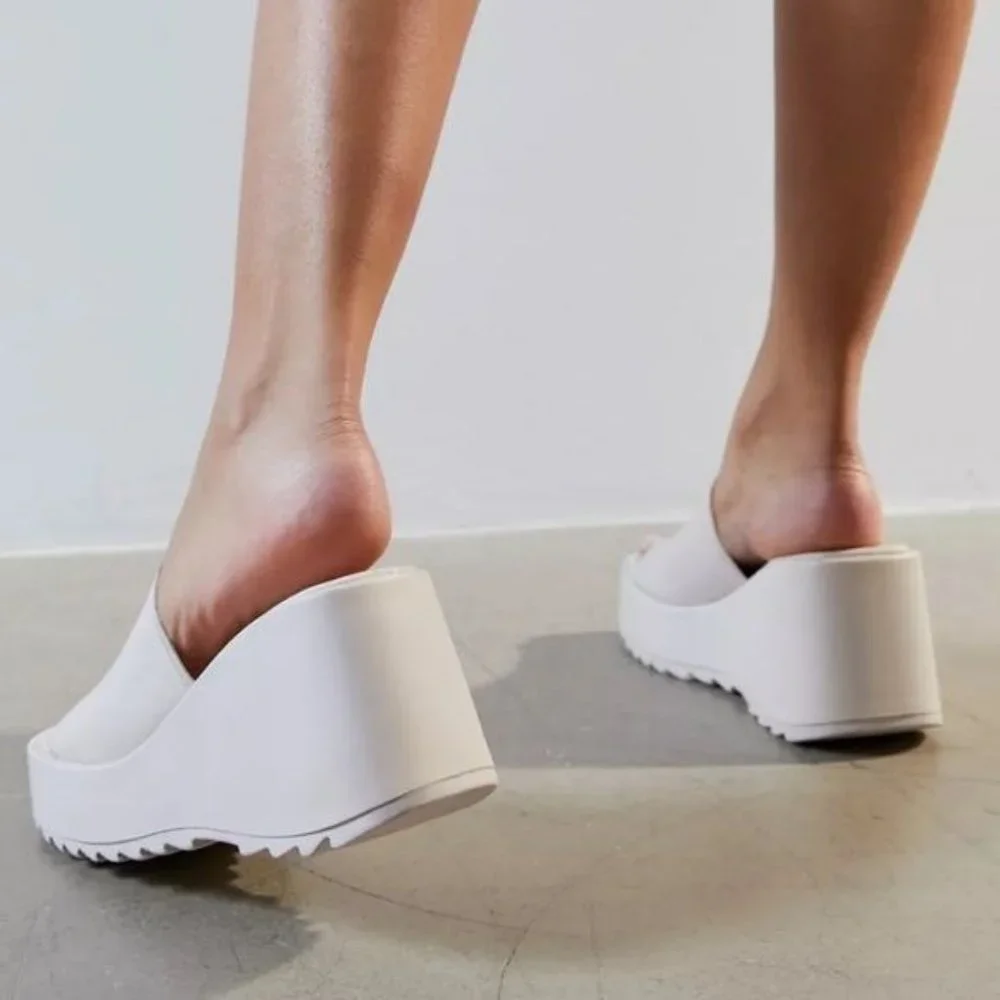 !! NEW !! Y2K Chunky Platform Wedges in Off White - Picture 5 of 6